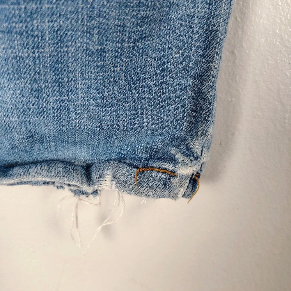 Wrangler Retro Kids‎ Relaxed Bootcut Distressed Medium Wash Jeans 27x24